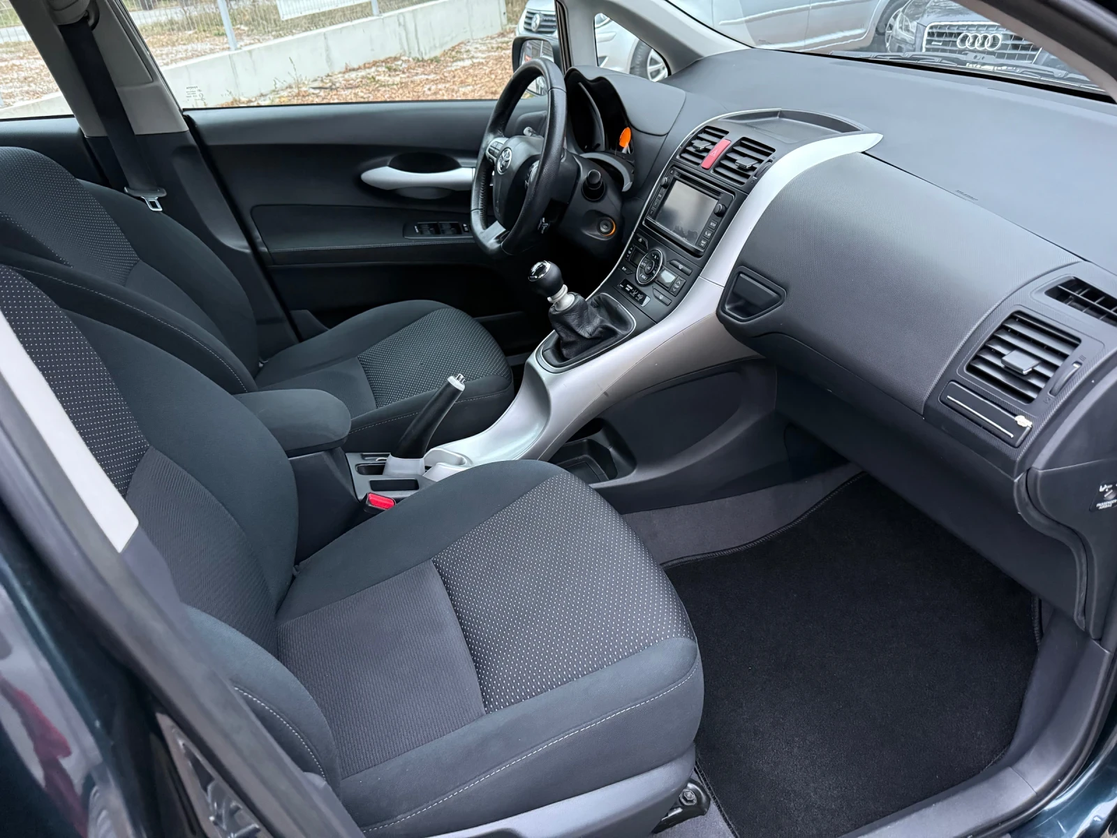 Toyota Auris 2.0 D4D !!! | Mobile.bg   10