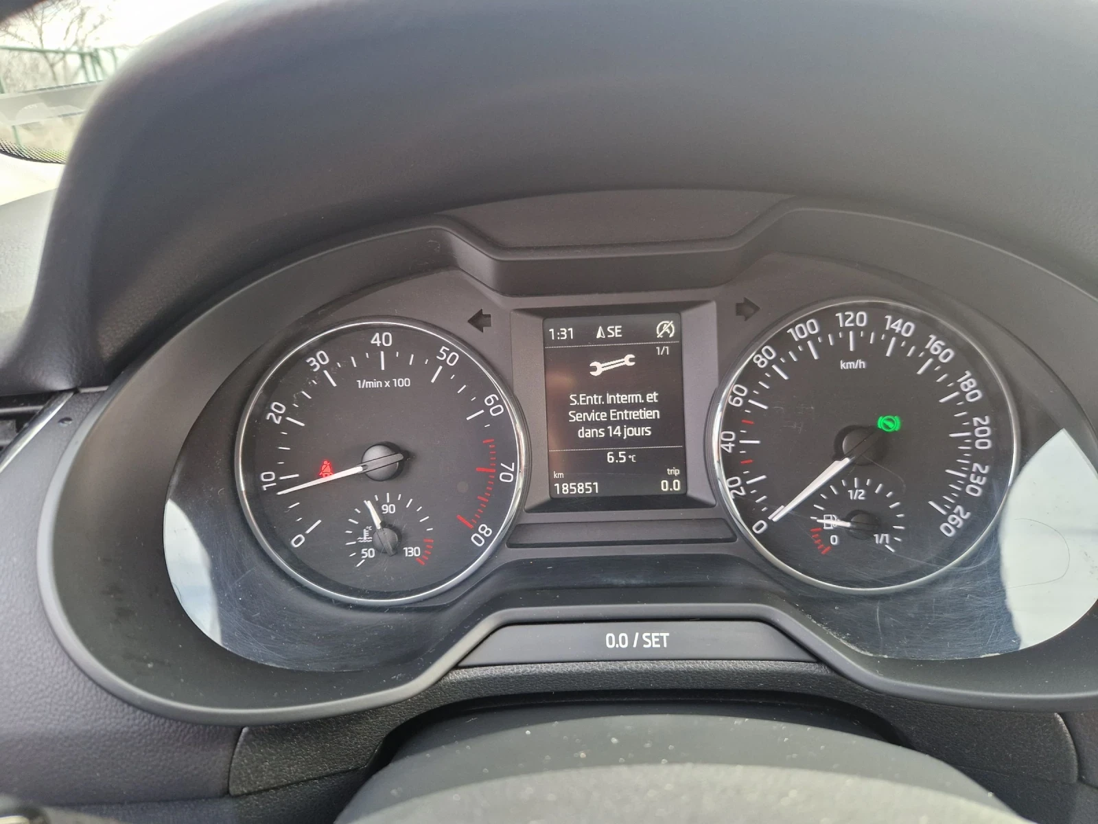 Skoda Octavia 1.8TSI, AVTOMATIK - изображение 10