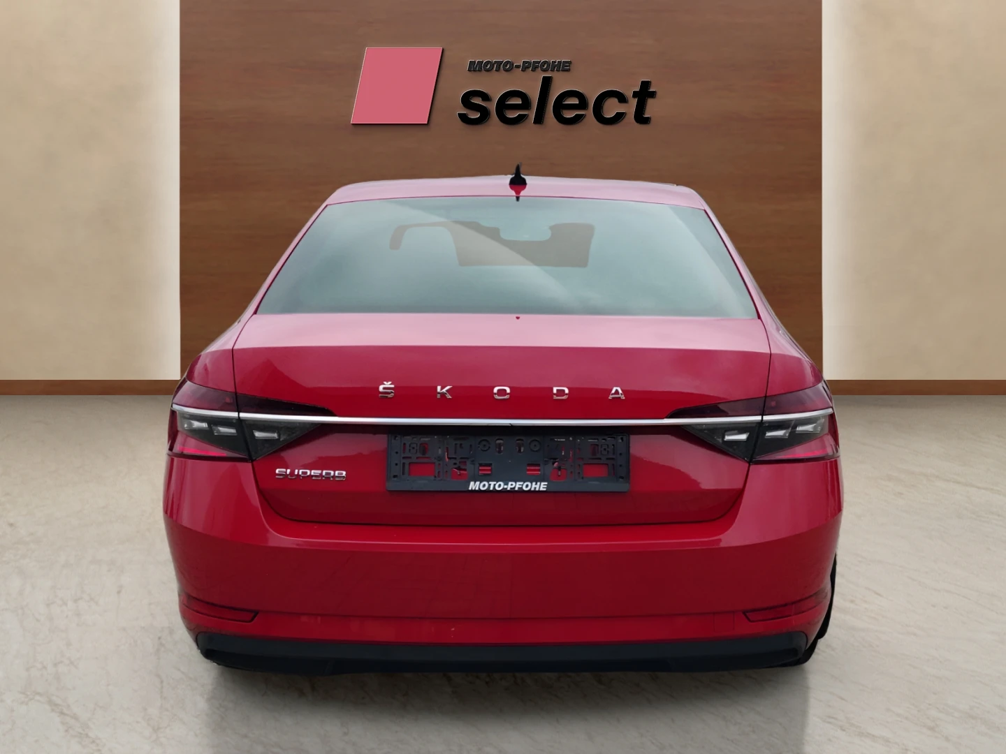 Skoda Superb 2.0 - изображение 4