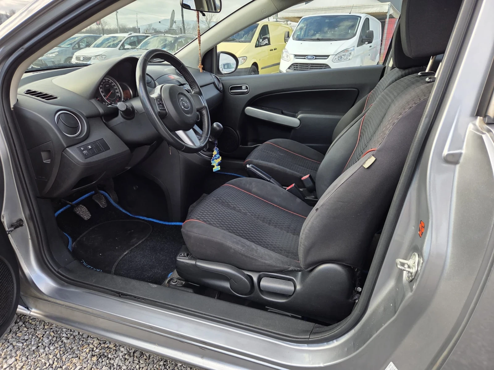 Mazda 2 | Mobile.bg � ����������� 7