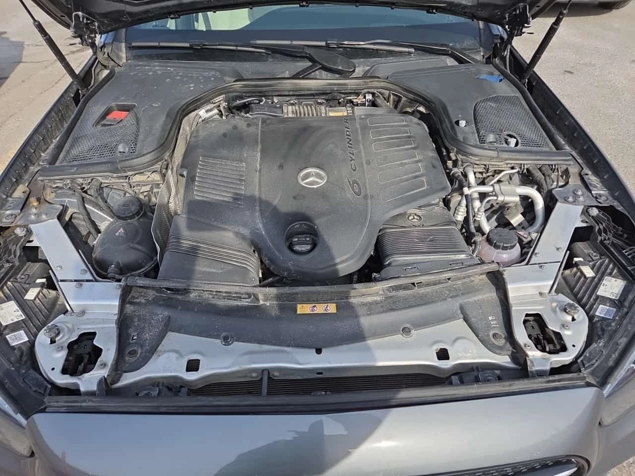 Mercedes-Benz E 450 * 4 MATIC* ПАНОРАМА* 2 КЛЮЧА* 1 СОБСТВЕНИК, снимка 16 - Автомобили и джипове - 53707639