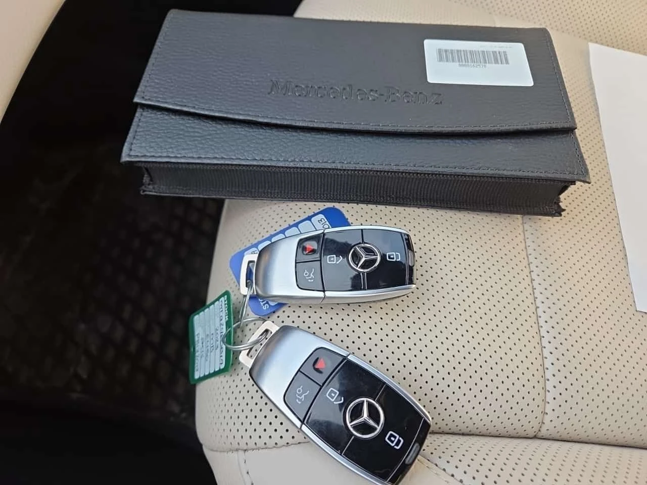 Mercedes-Benz E 450 * 4 MATIC* ПАНОРАМА* 2 КЛЮЧА* 1 СОБСТВЕНИК - изображение 8