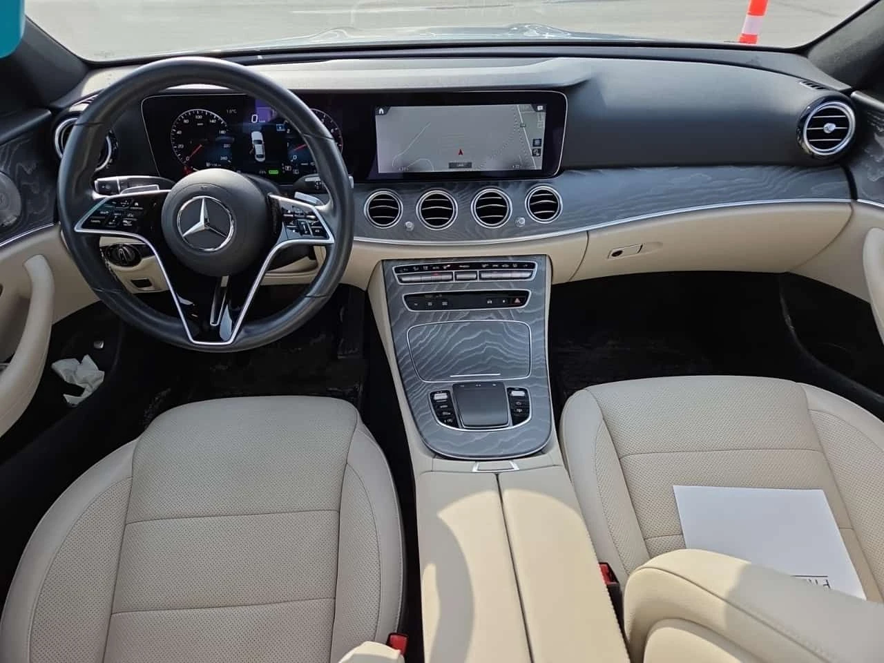 Mercedes-Benz E 450 * 4 MATIC* ПАНОРАМА* 2 КЛЮЧА* 1 СОБСТВЕНИК - изображение 10