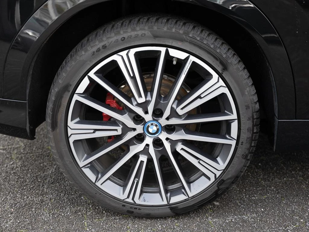 BMW iX2 xDrive30/M-SPORT/HEAD UP/PANO/360/H&K/, снимка 5 - Автомобили и джипове - 53797785