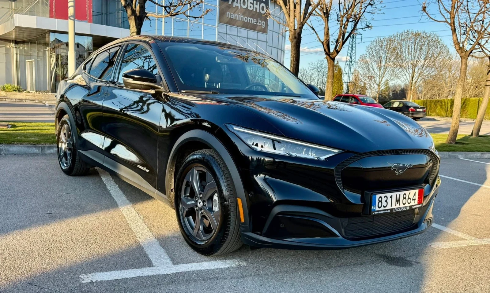 Ford Mustang Mach-E 75.7kW, снимка 2 - Автомобили и джипове - 54140292