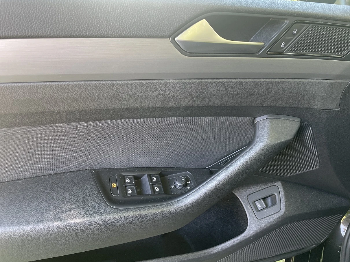VW Passat, снимка 8 - Автомобили и джипове - 54856010