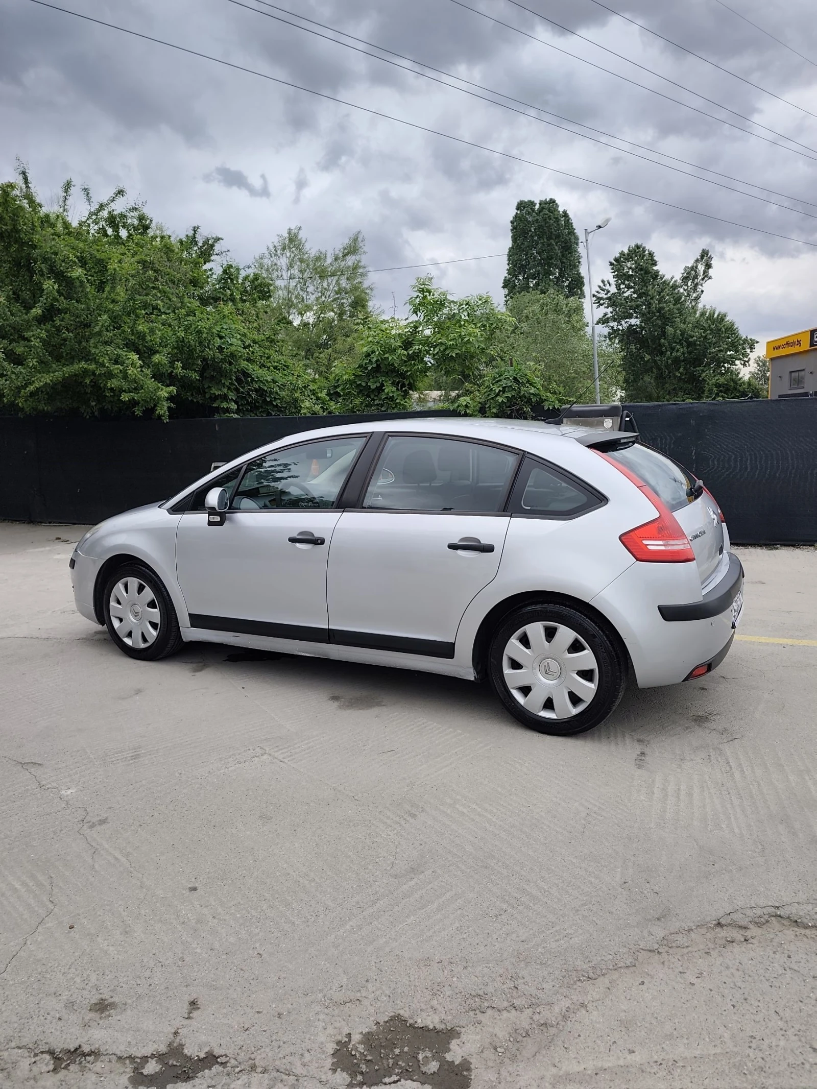 Citroen C4 ГАЗ/2007г., снимка 17 - Автомобили и джипове - 54896098