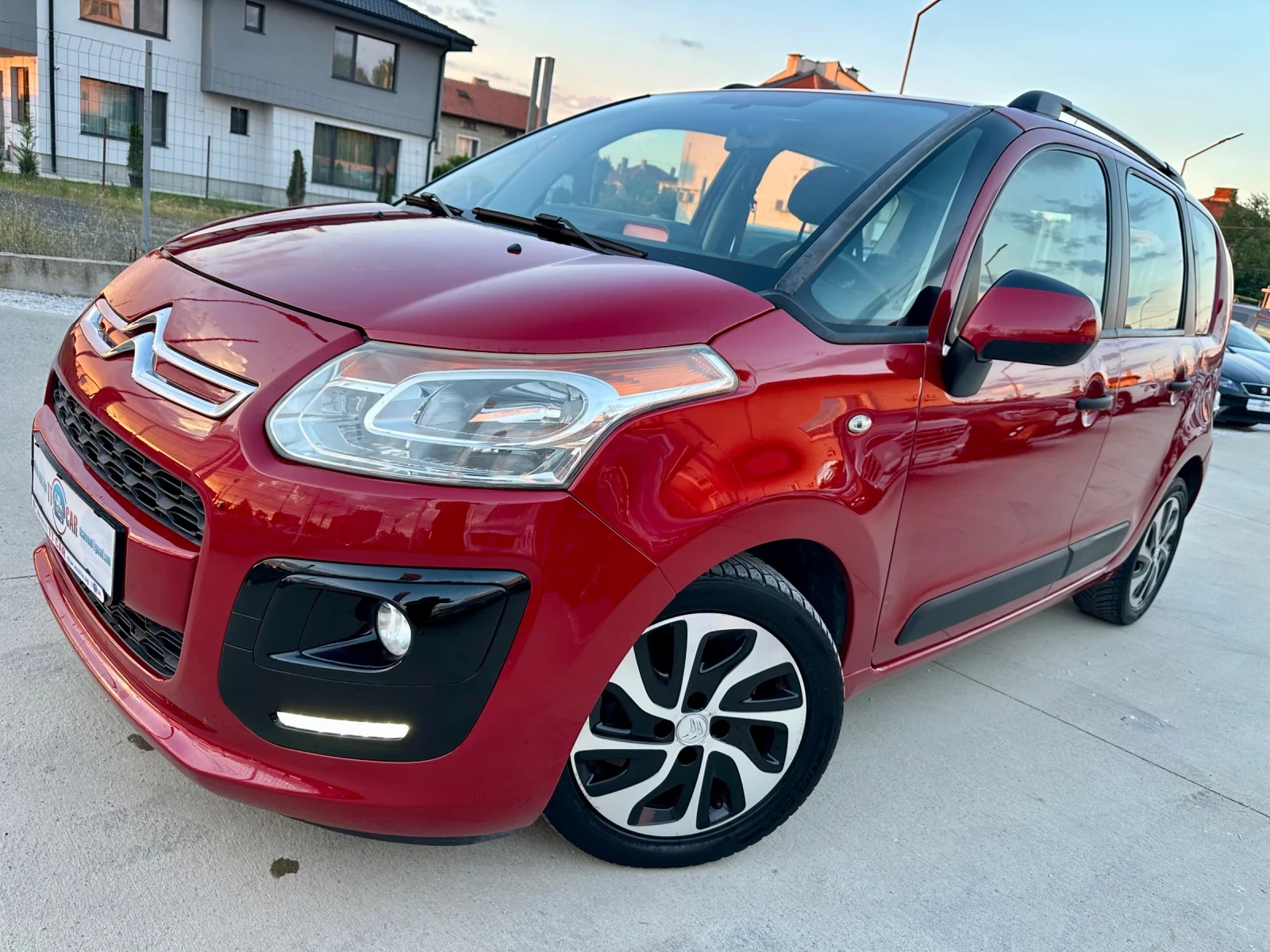 Citroen C3 Picasso 1.6hdi 95к. Face lift Клима! Led! 