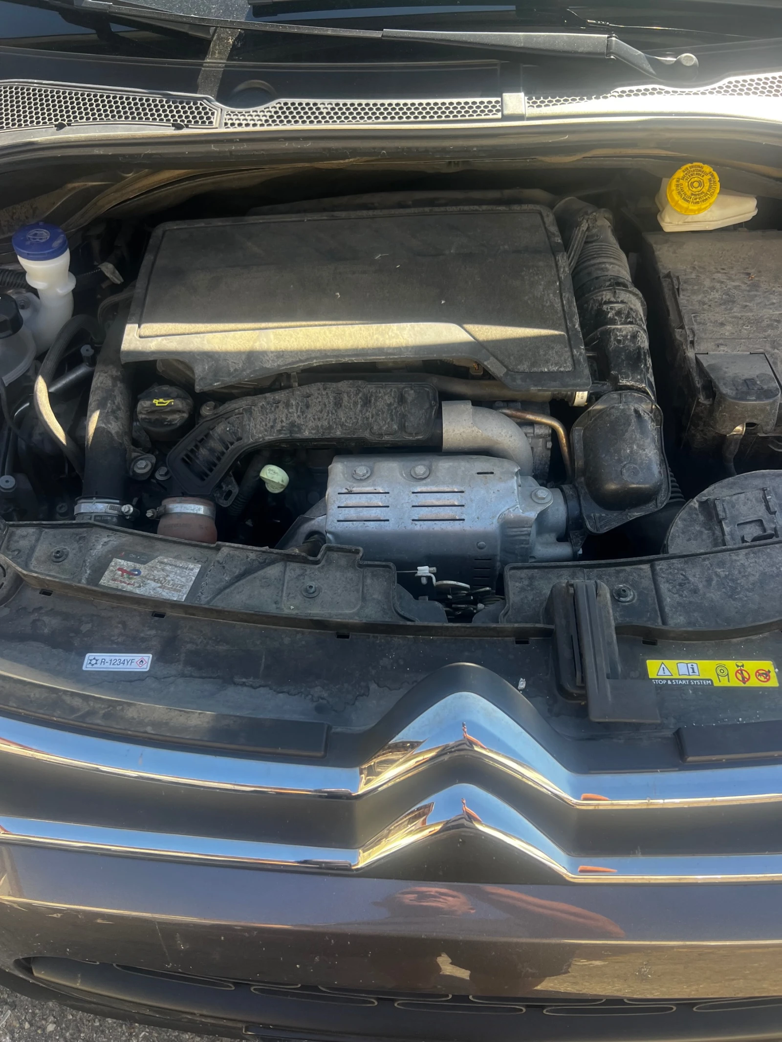 Citroen C3 1.2 na 4asti, снимка 6 - Автомобили и джипове - 55290770
