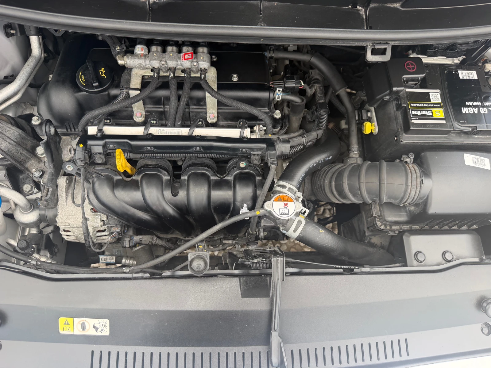 Hyundai Ix20 FACELIFT 1.6MPI ECONEXT APP MODE 91KW GPL, снимка 15 - Автомобили и джипове - 55413511