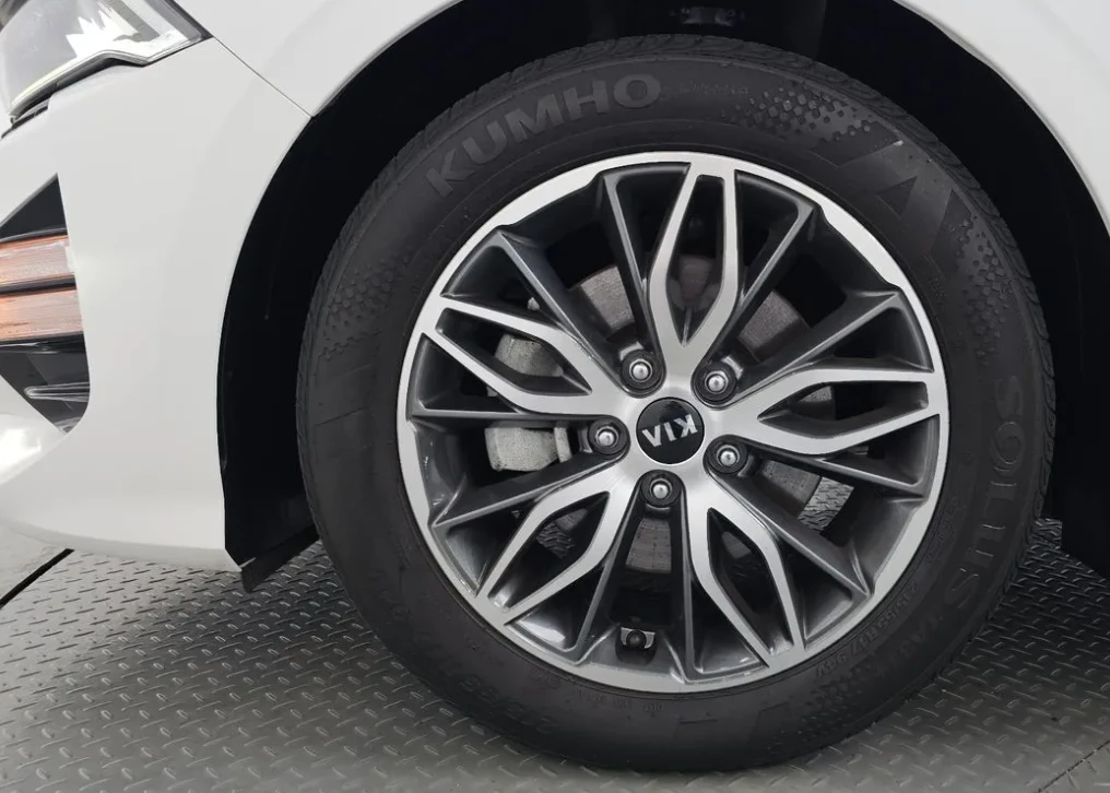 Kia K5 PRESTIGE* КОЖА* ОБДУХ* LANE ASSIST , снимка 6 - Автомобили и джипове - 55564264