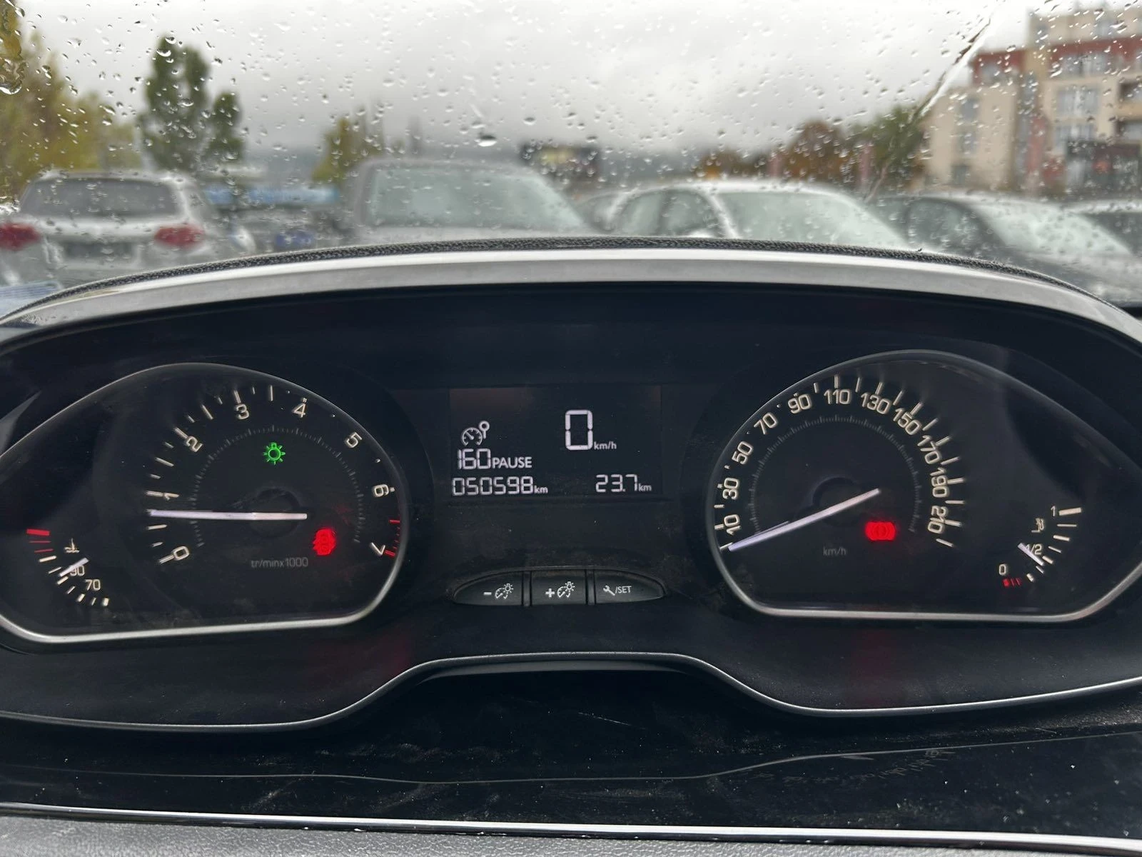 Peugeot 208 1.2 ��� ������ | Mobile.bg � ����������� 10
