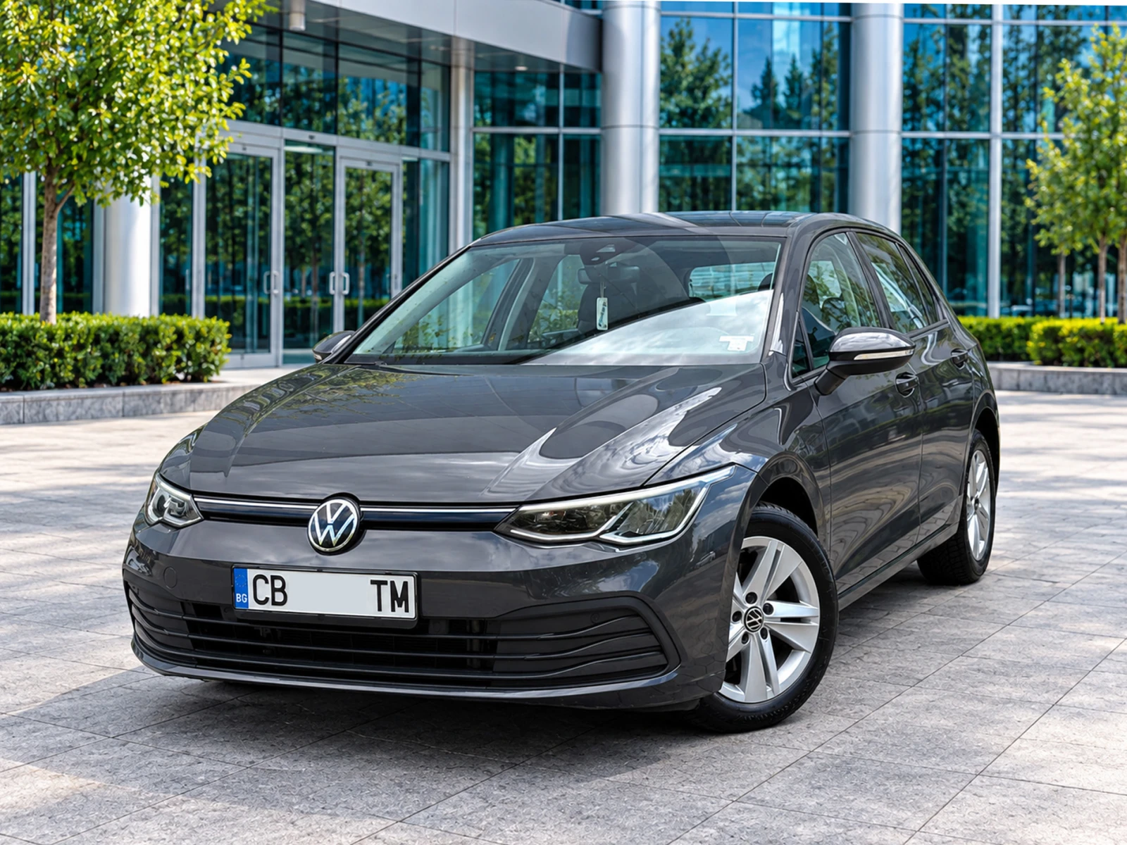 VW Golf 1.5 E-TSI