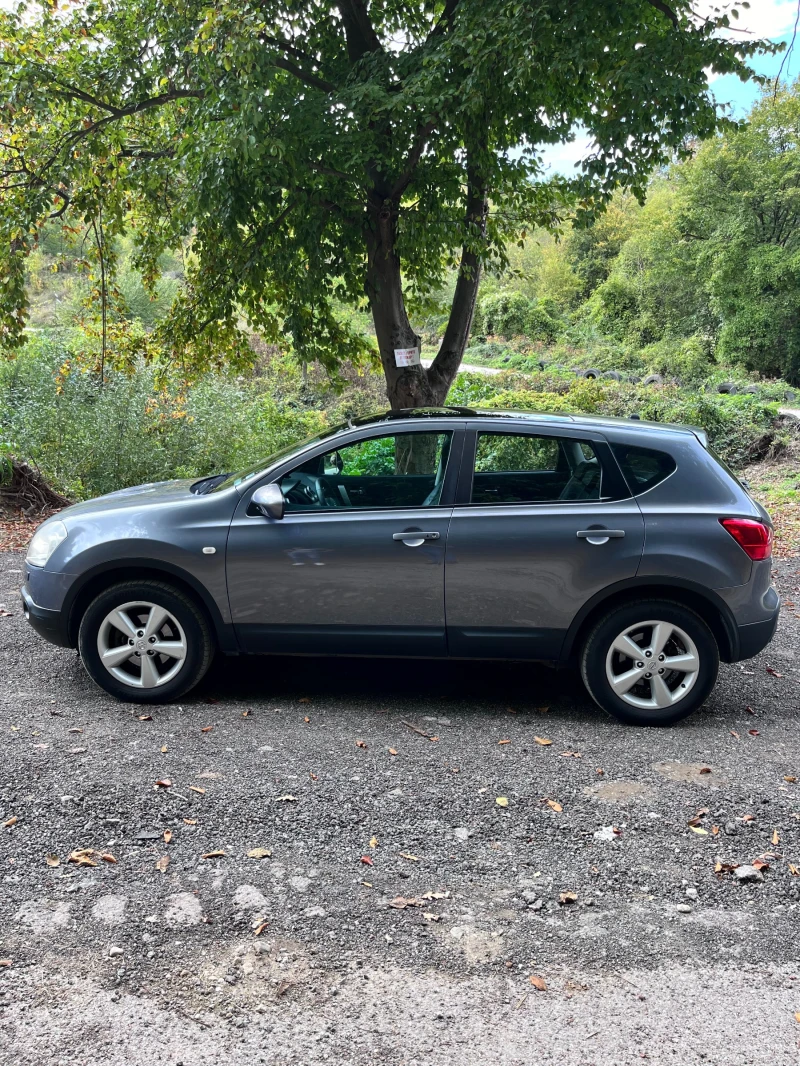 Nissan Qashqai 2.0D 4x4, снимка 13 - Автомобили и джипове - 47563658