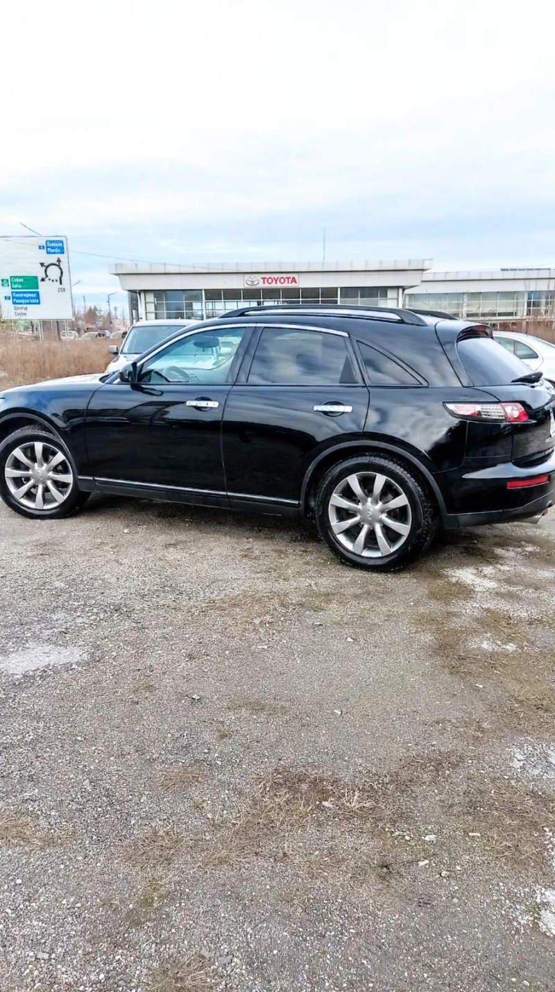 Infiniti Fx 35, снимка 11 - Автомобили и джипове - 48035290