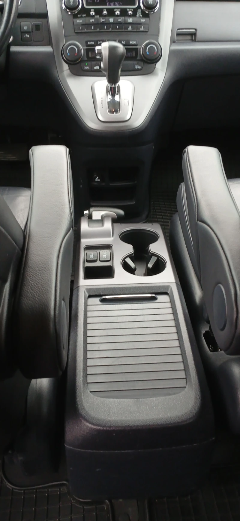 Honda Cr-v, снимка 11 - Автомобили и джипове - 53061723