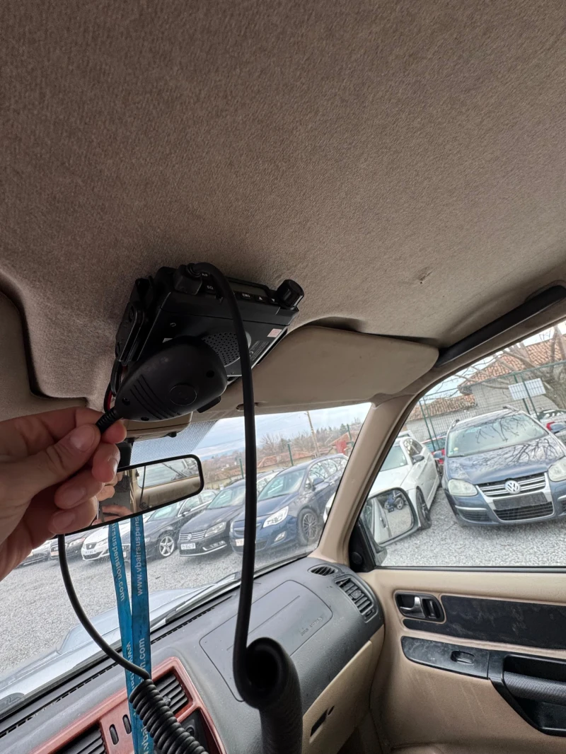 Nissan Terrano 3.0 КЛИМАТИК БЕЗ ТОЧКА РЪЖДА, снимка 14 - Автомобили и джипове - 53462683