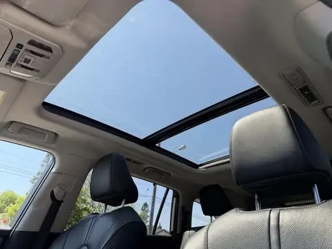 Toyota Highlander HYBRID LIMITED AWD * 8 МЕСТА * CARFAX * , снимка 14 - Автомобили и джипове - 55190395