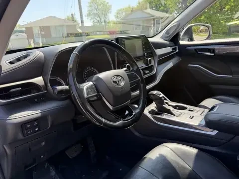 Toyota Highlander HYBRID LIMITED AWD * 8 МЕСТА * CARFAX * , снимка 6 - Автомобили и джипове - 55190395