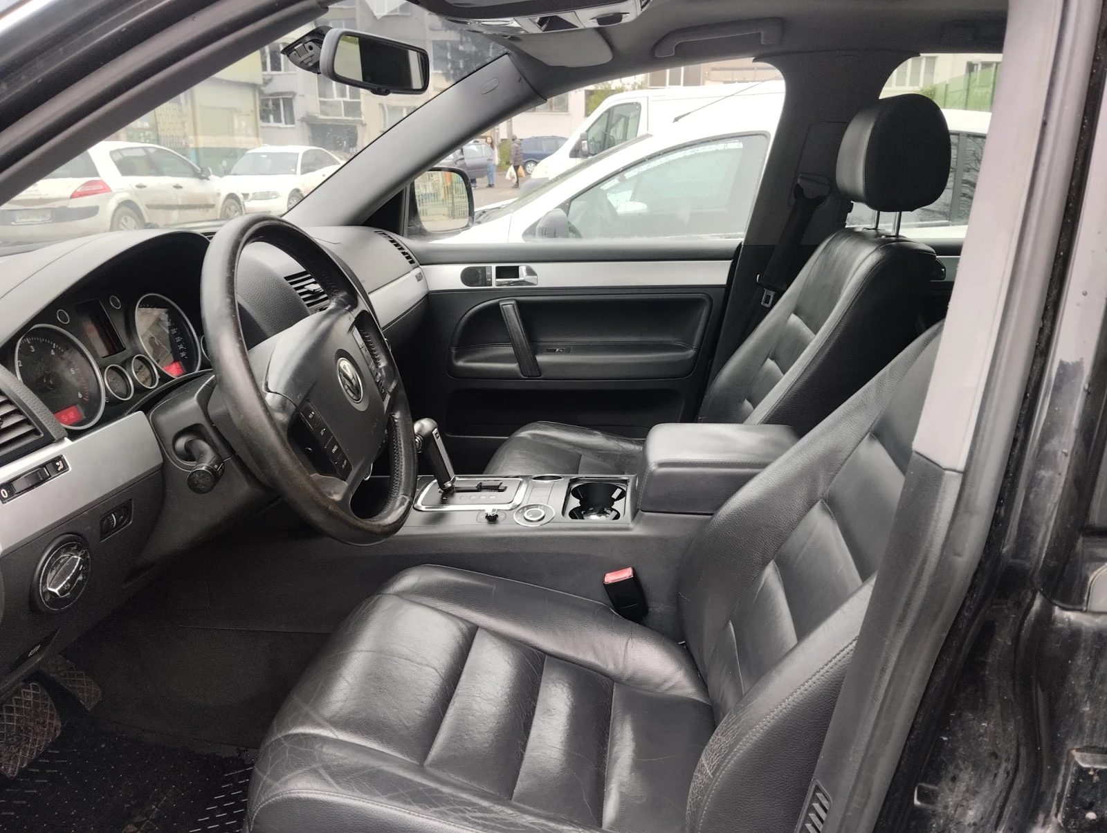 VW Touareg  - изображение 9