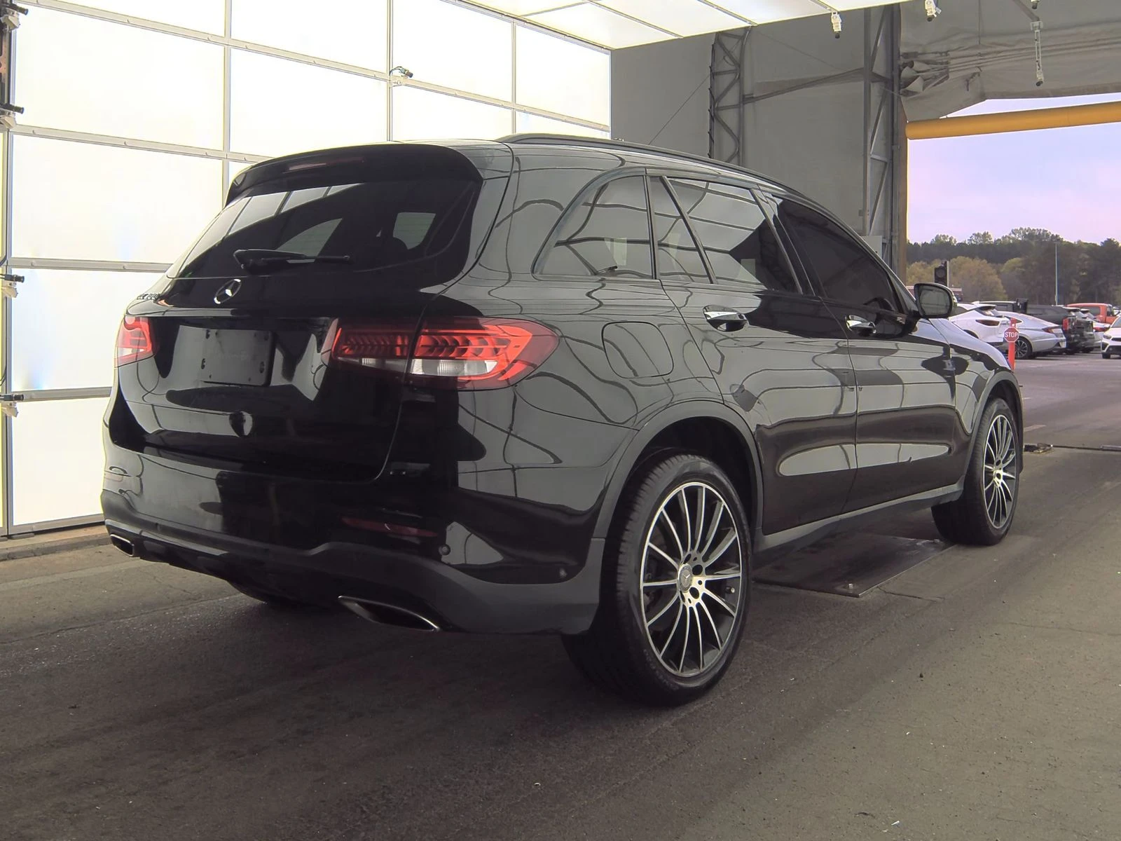 Mercedes-Benz GLC 300 AMG PACK* NIGHT PACK* DESIGNO* PODGREV* OBDUH* PAN - изображение 5