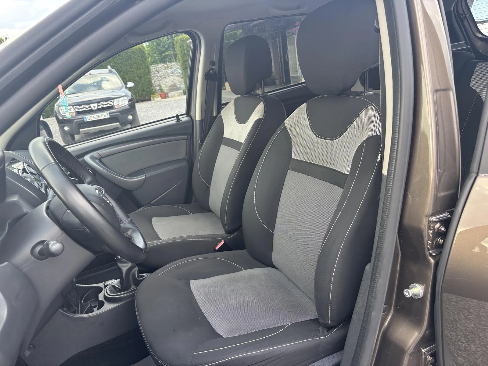 Dacia Duster 1.5 , EURO 6, AUTOMATIC, Нов Внос France - изображение 10