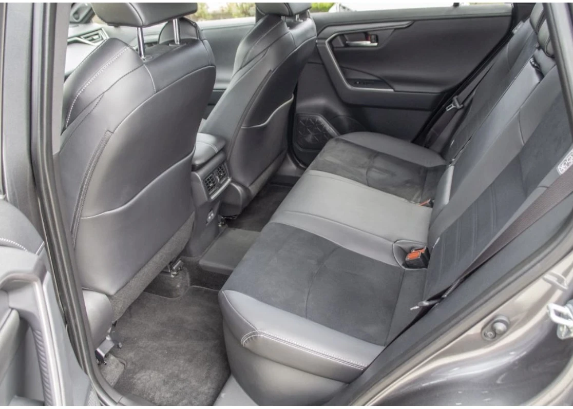 Toyota Rav4 GR Plug in Hybrid 4x4 306  !  | Mobile.bg   11