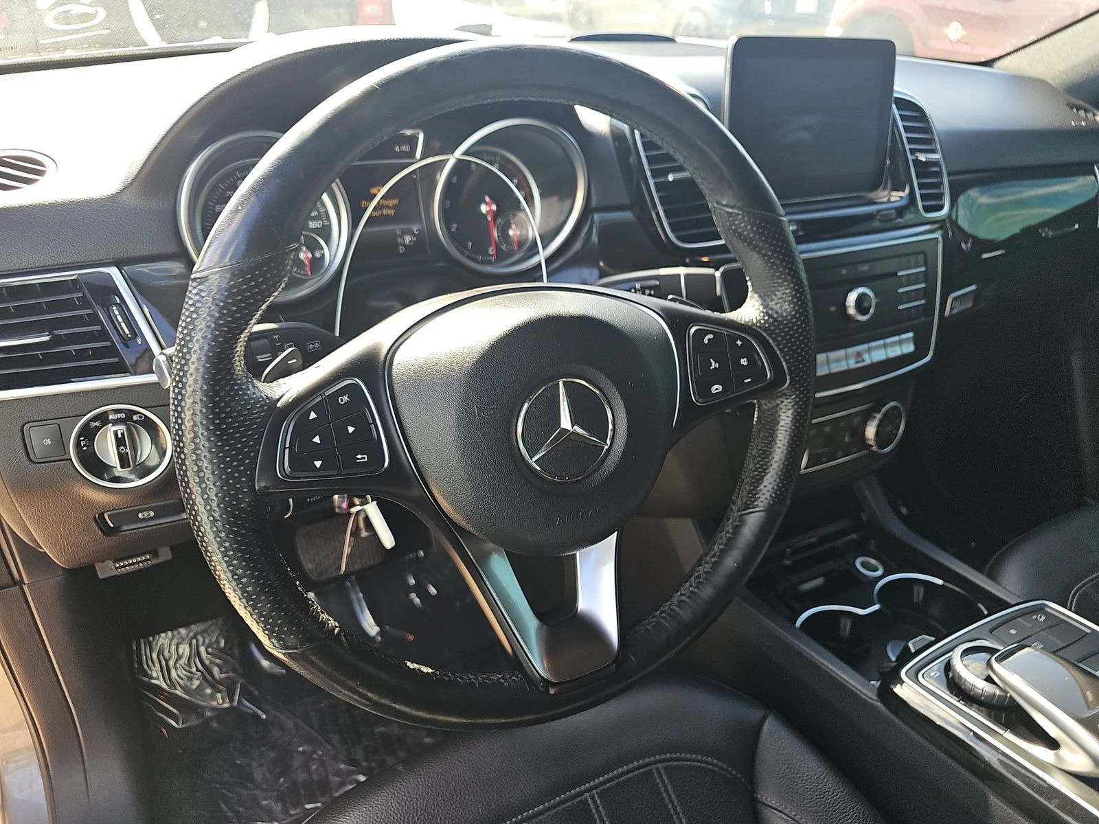 Mercedes-Benz GLE 350 * CARFAX* АВТОКРЕДИТ*  - изображение 7