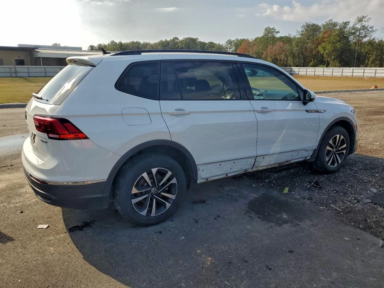 VW Tiguan S - изображение 3