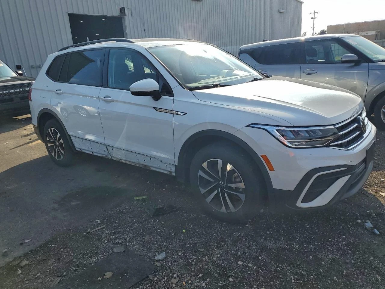 VW Tiguan S - изображение 4