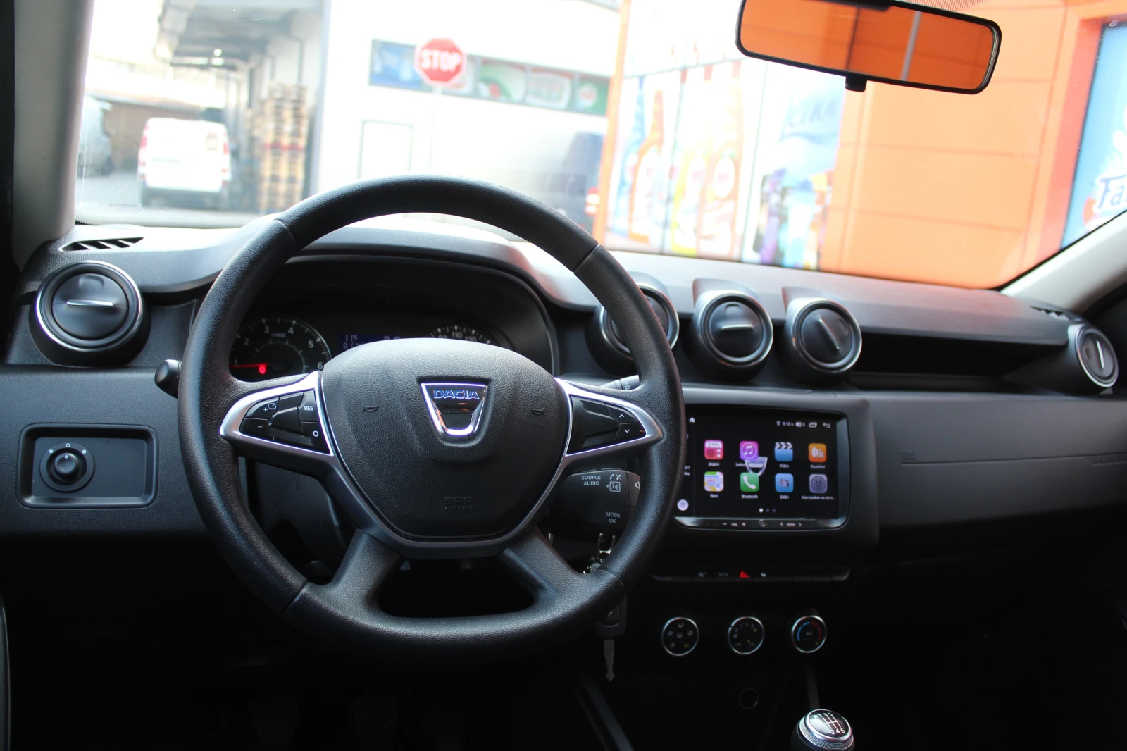 Dacia Duster 1.5DCI, снимка 17 - Автомобили и джипове - 53739690