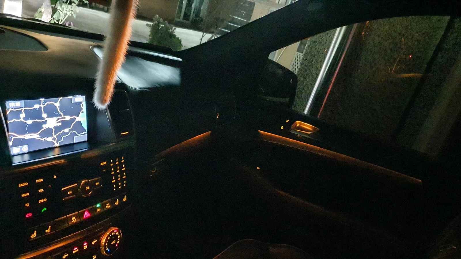 Mercedes-Benz GL 350, снимка 7 - Автомобили и джипове - 55218079