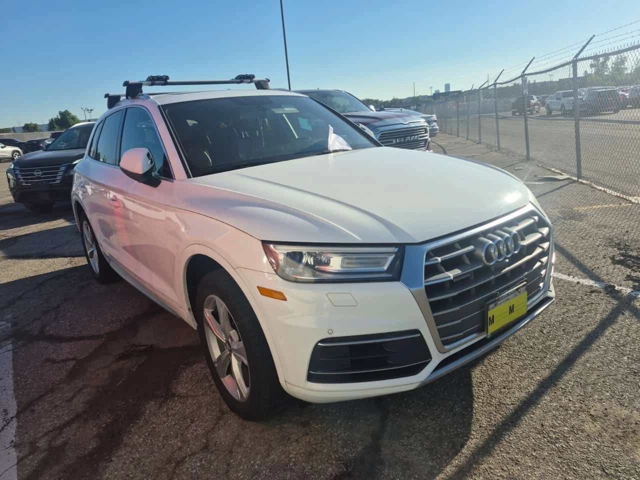Audi Q5 * PROGRESSIV * CARFAX * ОПЦИЯ ЗА ФИНАНСИРАНЕ, снимка 2 - Автомобили и джипове - 55547255