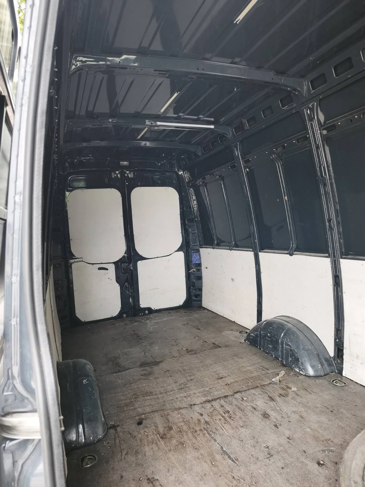 Iveco 35s15, снимка 7 - Бусове и автобуси - 55922318