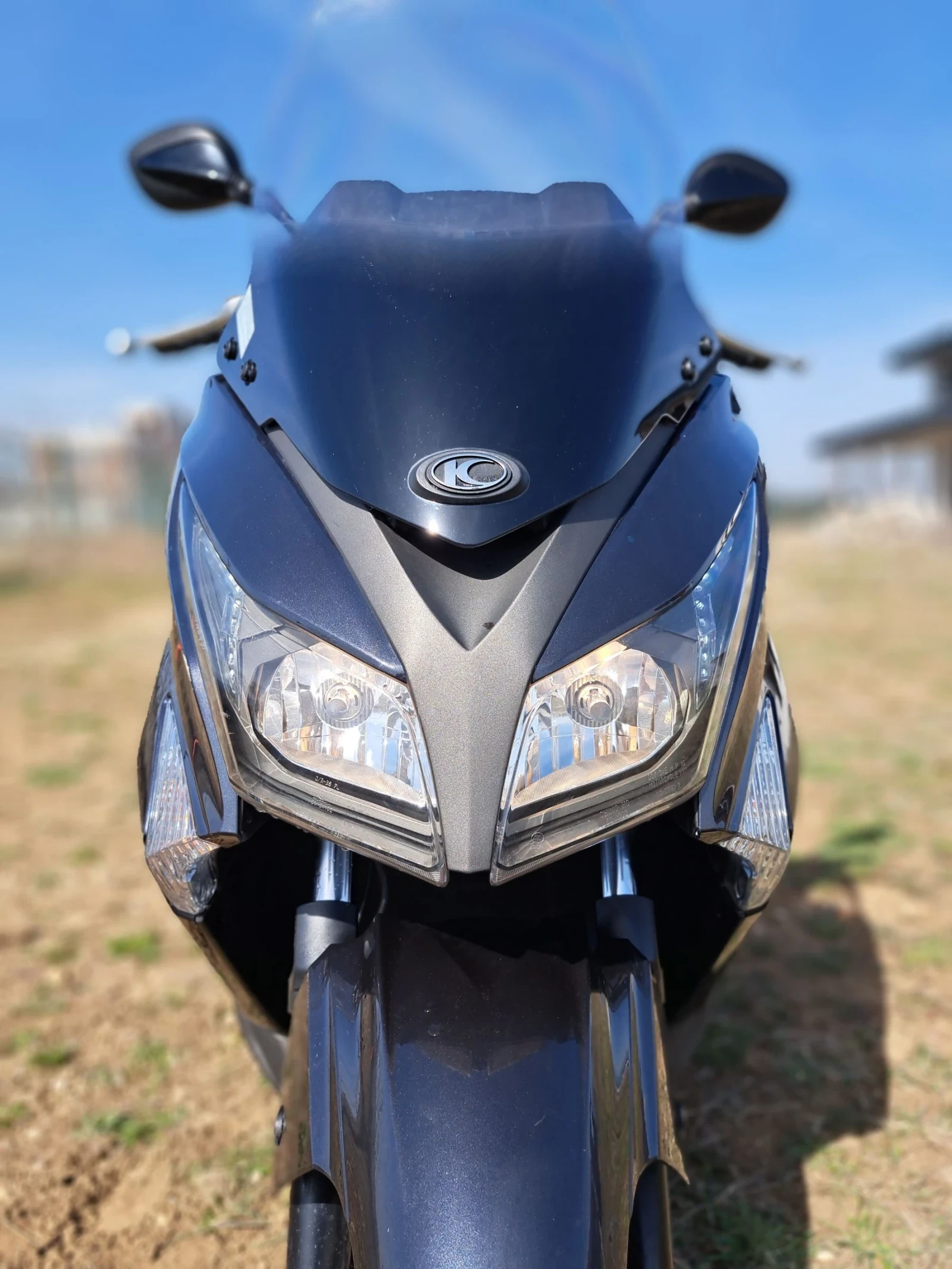 Kymco Downtown GrandDink 125i ABS - изображение 4