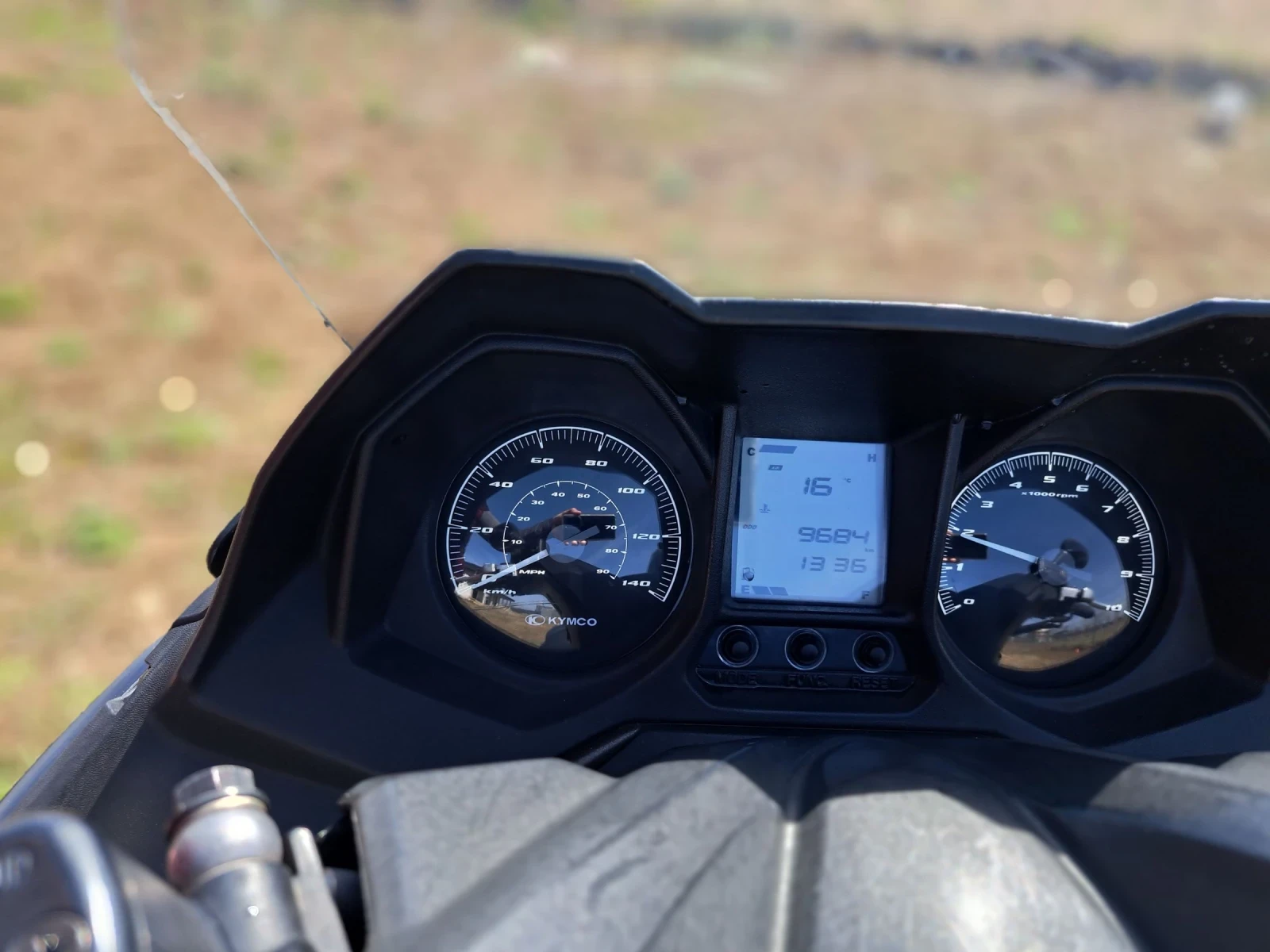 Kymco Downtown GrandDink 125i ABS - изображение 7