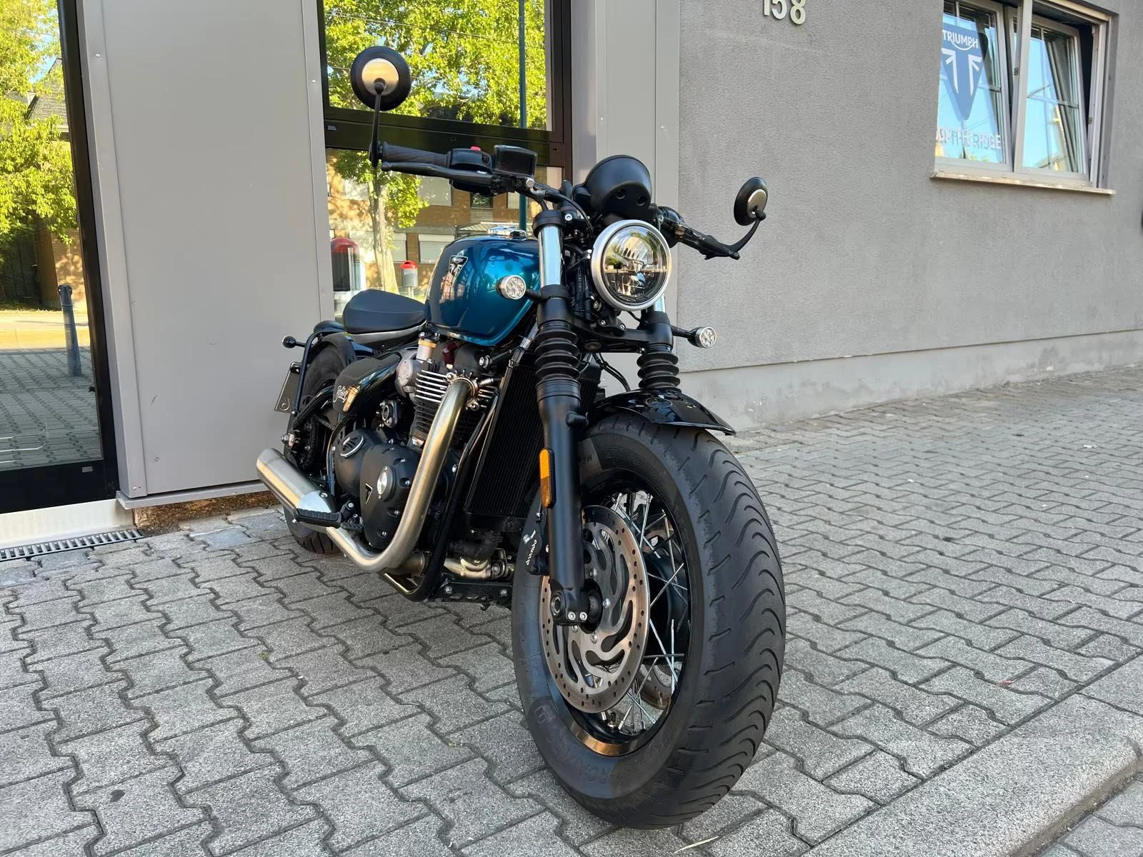 Triumph Bonneville Bobber, 1200 ccm, 2026, снимка 2 - Мотоциклети и мототехника - 55770178