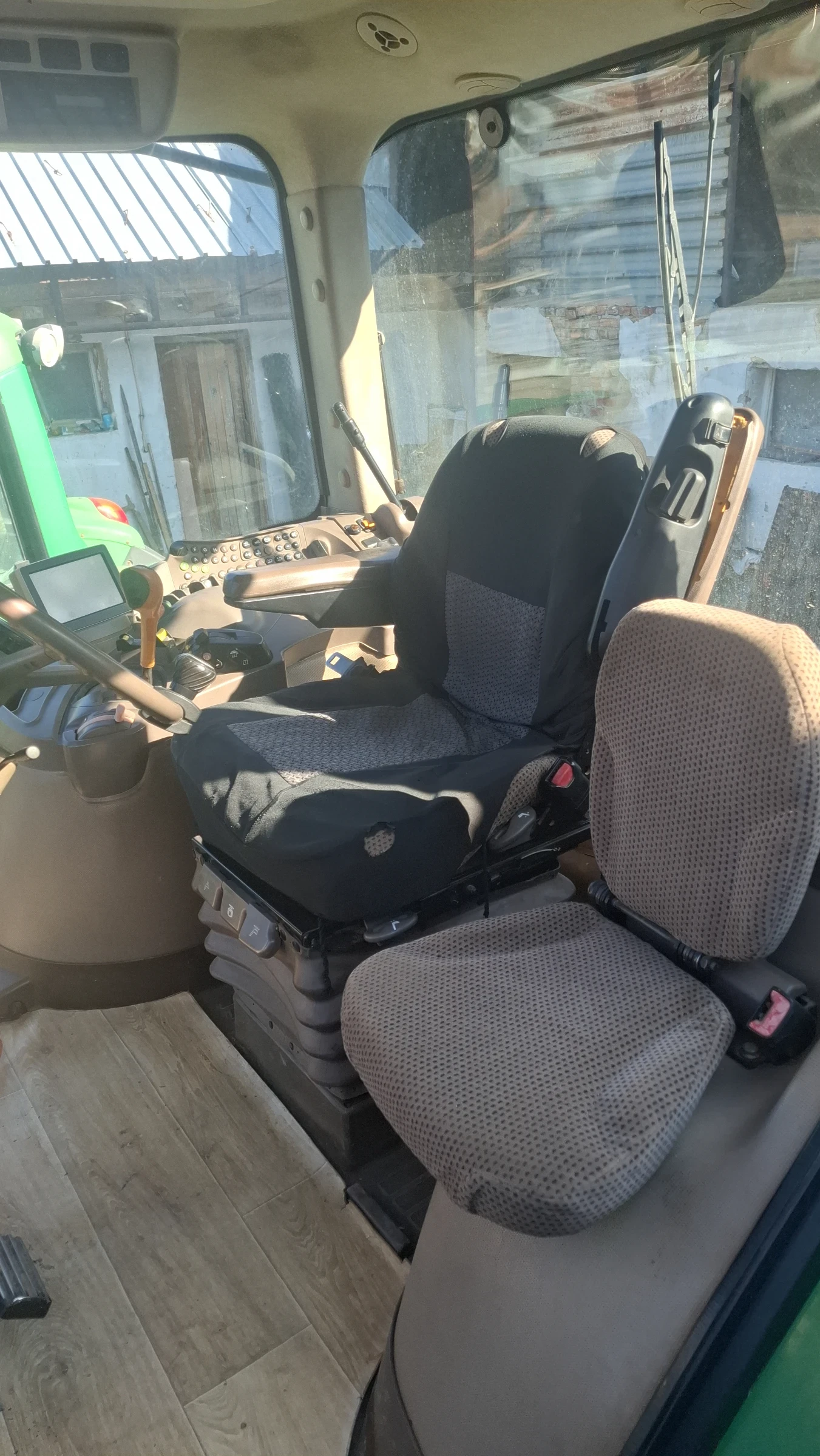  John Deere 7230R | Mobile.bg   6