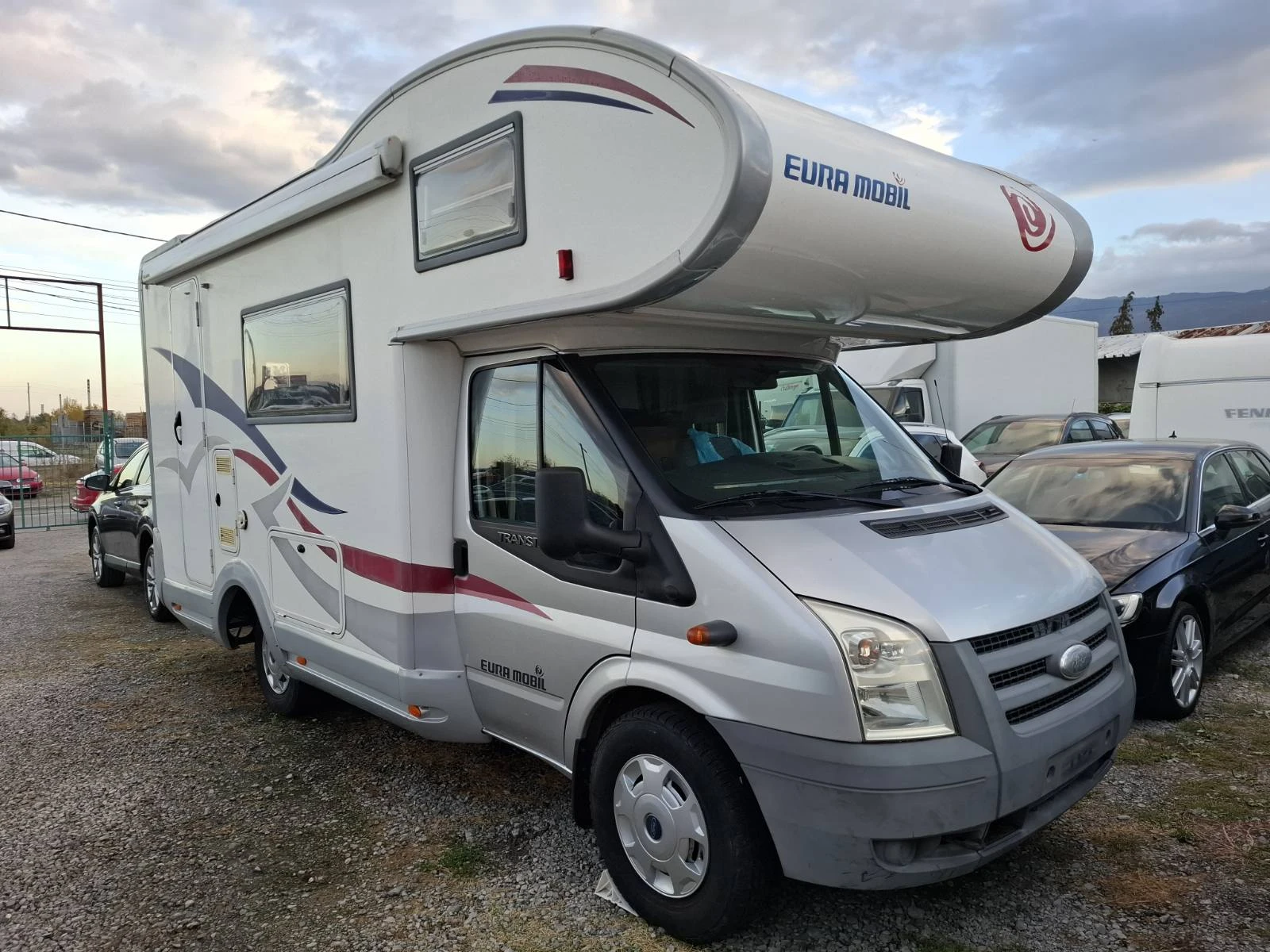 Кемпер Euramobil Profila 411 + 2xA/C