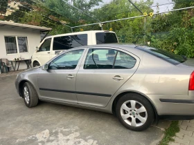 Skoda Octavia 1.6MPi/Отлична, снимка 4