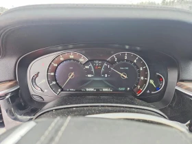 BMW 530 XI* Подгреви* Камера* Harman Kardon - 12000 € / 23469.96 лв. - 12854219 9