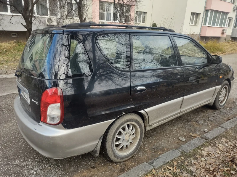 Kia Carens 1, 8i, снимка 6 - Автомобили и джипове - 47401551