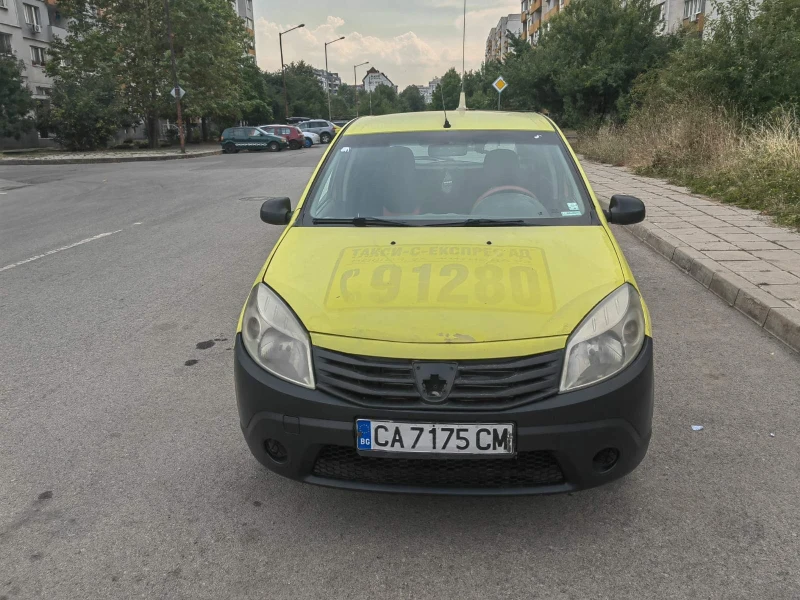 Dacia Sandero, снимка 1 - Автомобили и джипове - 47064256