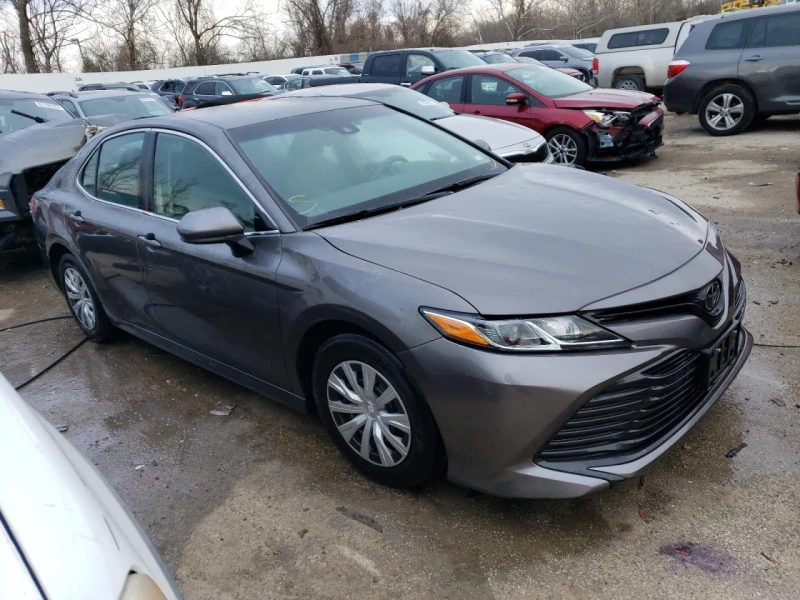 Toyota Camry L, снимка 5 - Автомобили и джипове - 47967792