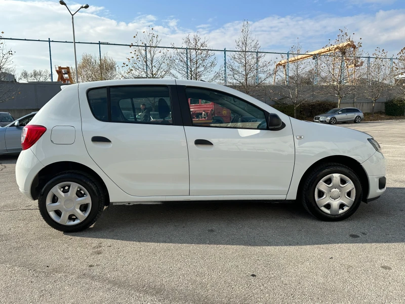 Dacia Sandero 1.5 D 75 к.с., снимка 5 - Автомобили и джипове - 48143402