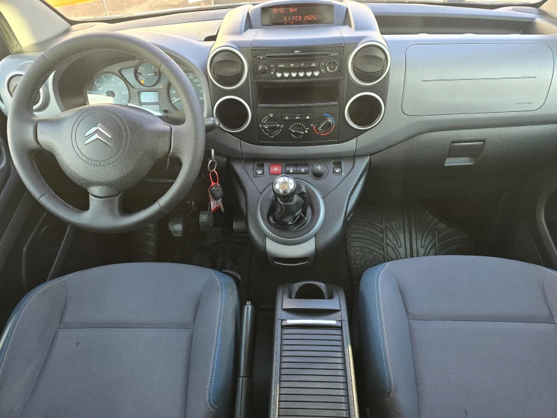 Citroen Berlingo Multispace 1.6HDI 90кс ЕВРО 4, снимка 12 - Автомобили и джипове - 49227289