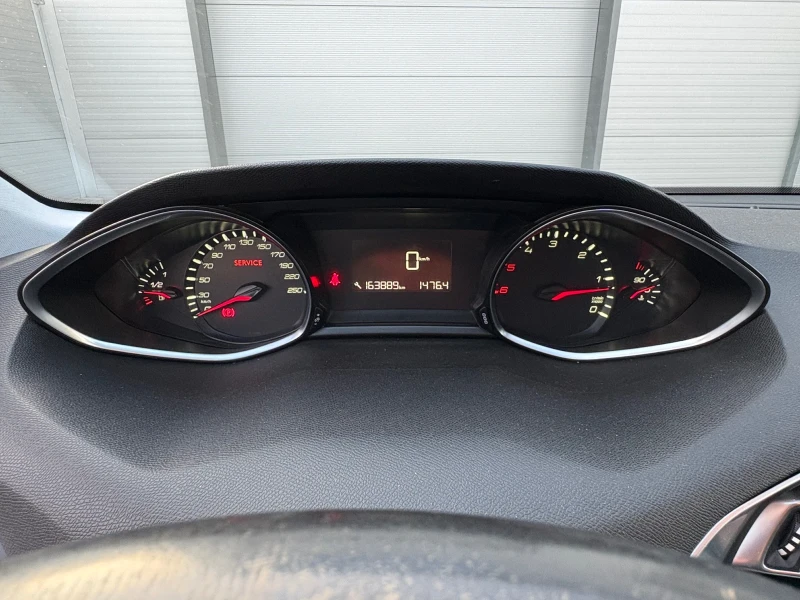 Peugeot 308, снимка 8 - Автомобили и джипове - 51450706