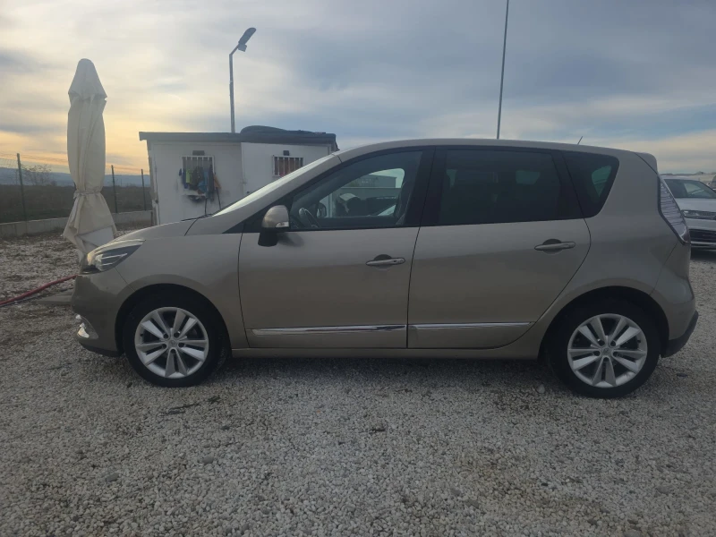 Renault Grand scenic 1.5DCI X.MOD keiles.Navi, снимка 4 - Автомобили и джипове - 52390238