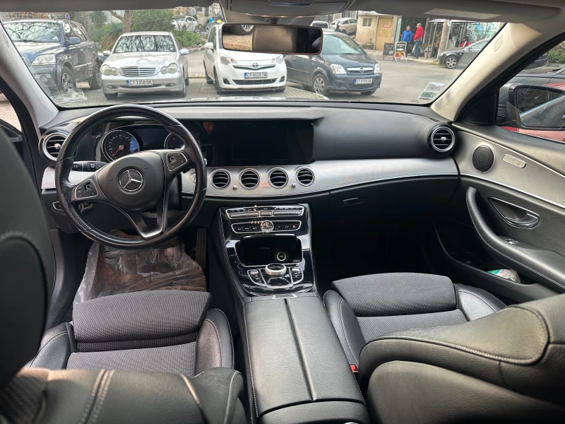 Mercedes-Benz E 220 4 matic wagon, снимка 9 - Автомобили и джипове - 52746659