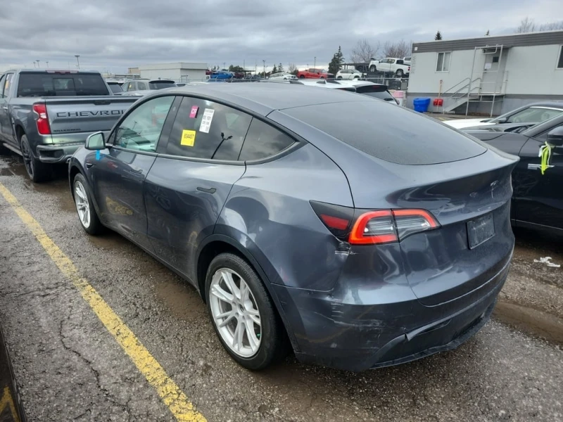 Tesla Model Y * LONG RANGE * CARFAX * БЕЗ ПЪРВОНАЧАЛНА ВНОСКА, снимка 4 - Автомобили и джипове - 53189370